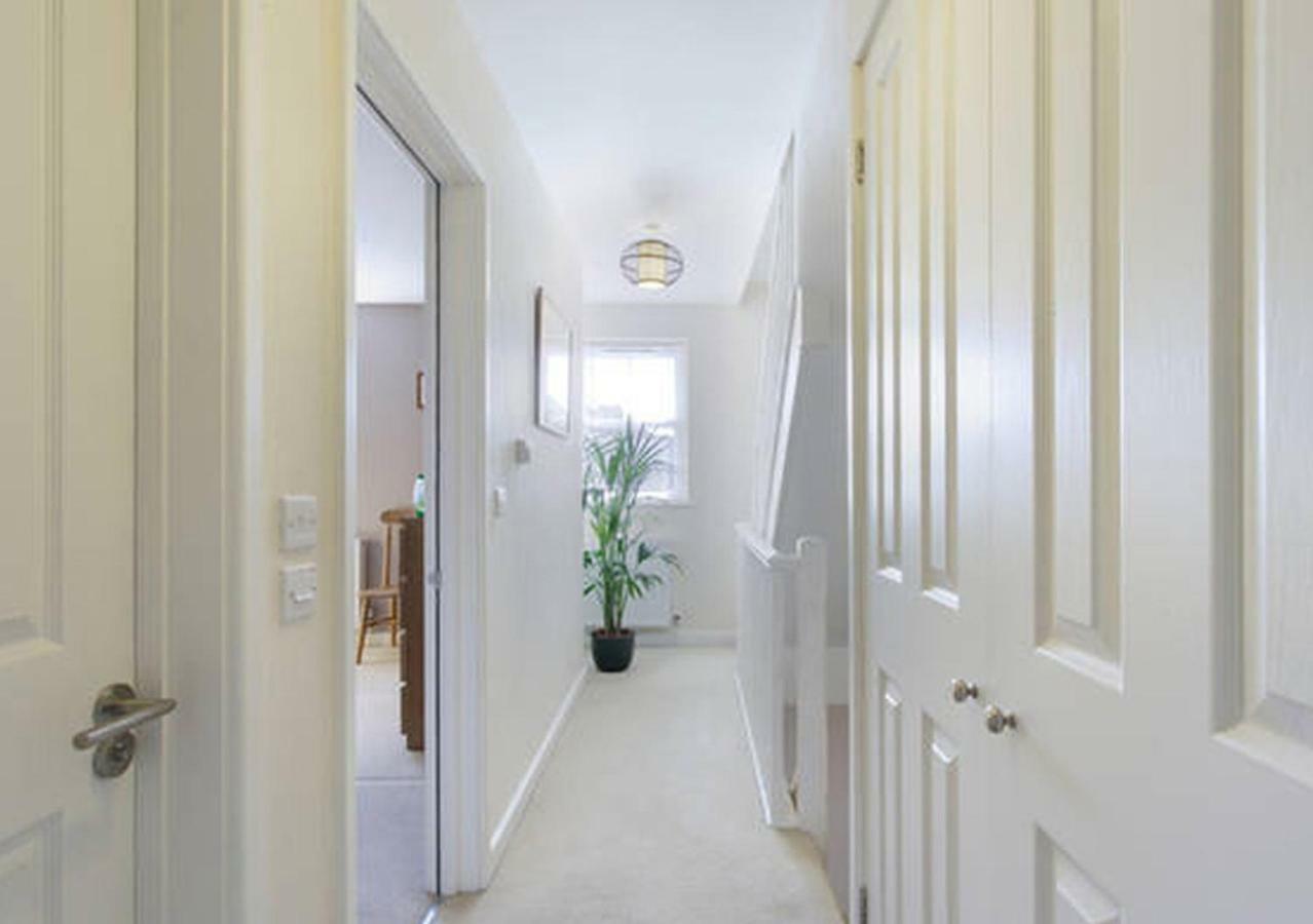 D&E Homestay Wallingford Exteriör bild