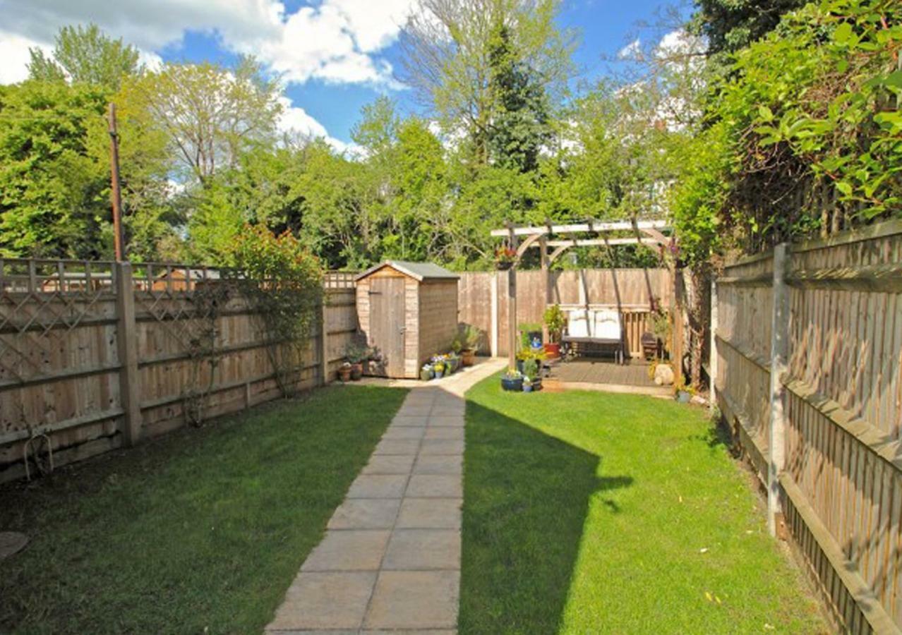 D&E Homestay Wallingford Exteriör bild